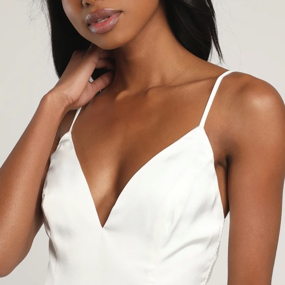 Lulu's Elegant White Midi Dress - Picture 4 of 14